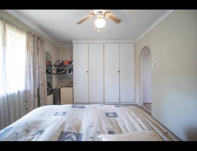 2 BEDROOM APARTMENT FOR SALE IN EASTLEIGH